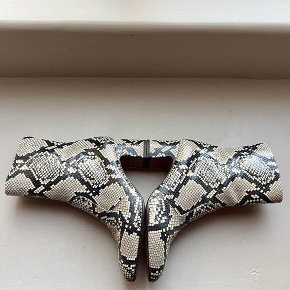 Chie Mihara Naylon Beige Snakeskin Mid Calf Block Heel Boot Women EU 39.5 US 8.5 - Picture 6 of 16